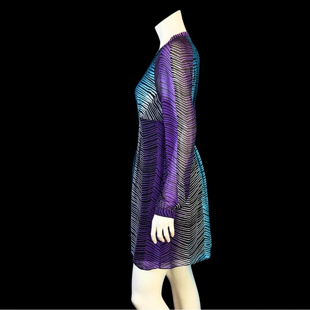 ARMANI Exchange ANIMAL PRINT Deep V SILK Ombré Mini Dress - Picture 5 of 9